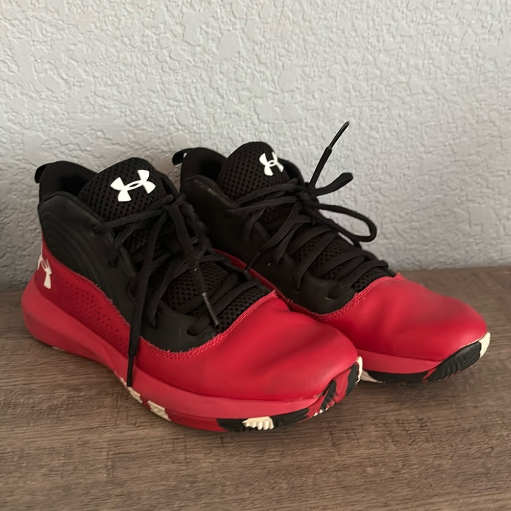 Under Armour Basketball Shoes